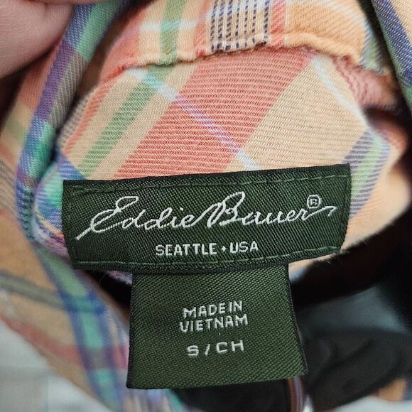 Eddie Bauer Plaid Button Up Shirt - Picture 7 of 7